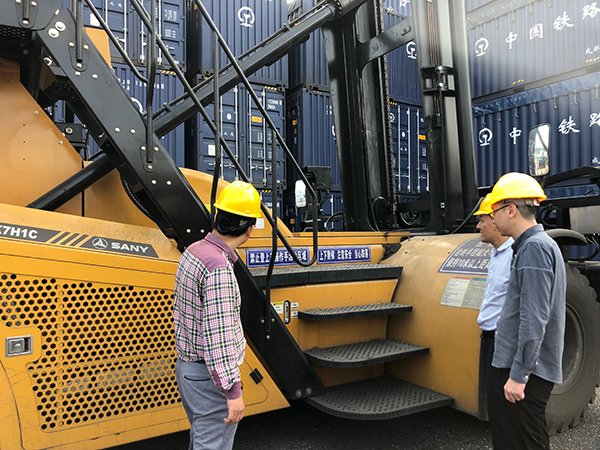 5cc79062eb844.jpg 098328140C59AE4440C2B60807CCD826_副本.jpg