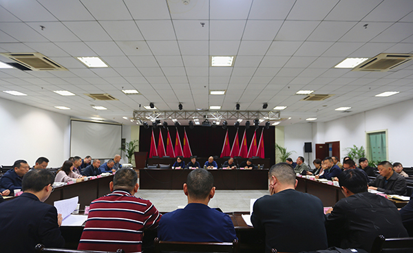 5db78cae51c96.jpg 024A9824.jpg